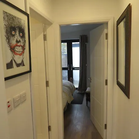 Lavender Mews Apartmán